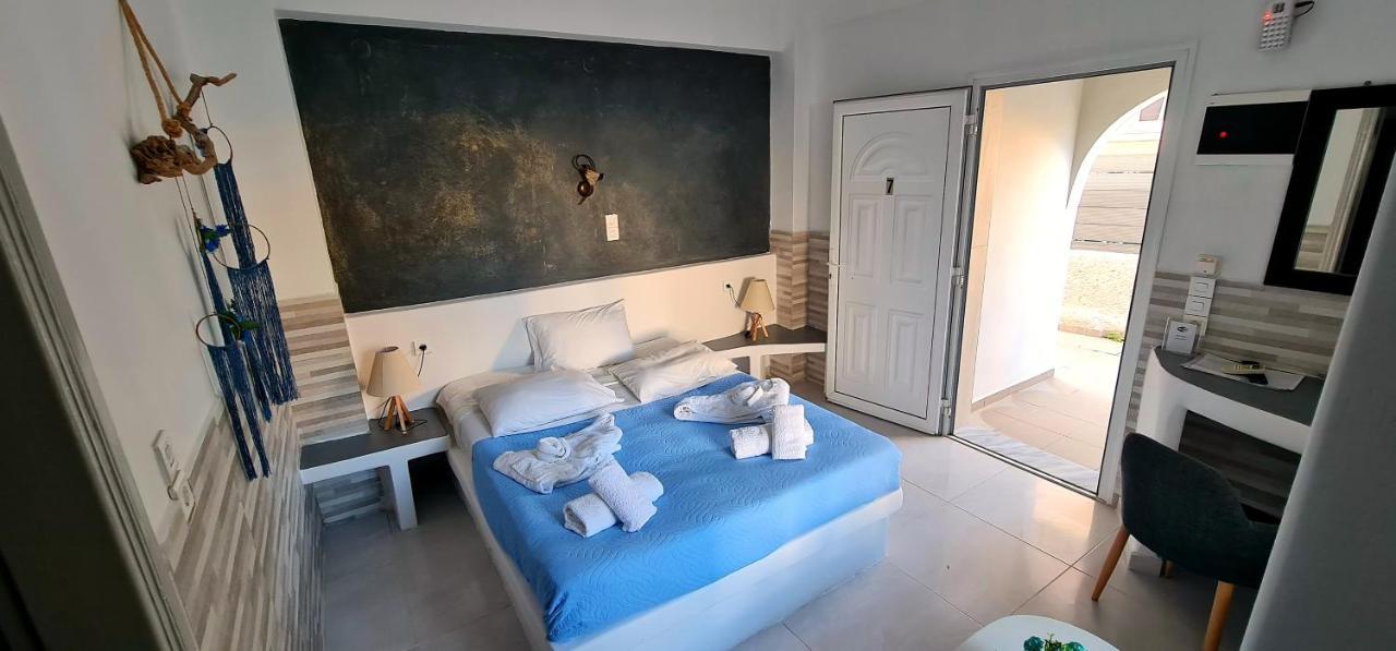 Villa Anto Фира Екстериор снимка