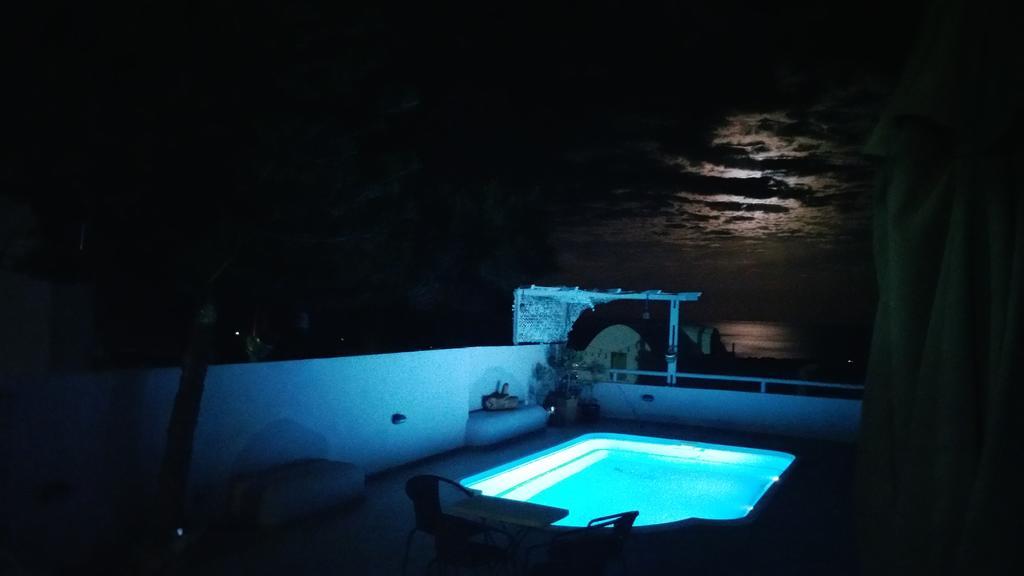 Villa Anto Фира Екстериор снимка