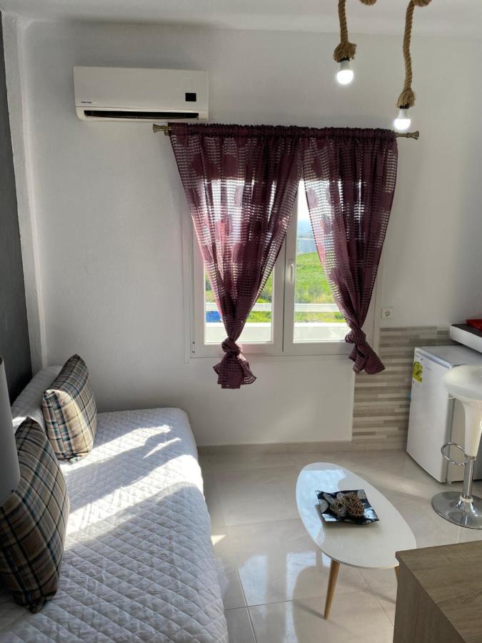 Villa Anto Фира Екстериор снимка