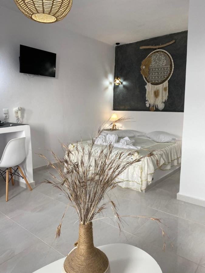 Villa Anto Фира Екстериор снимка